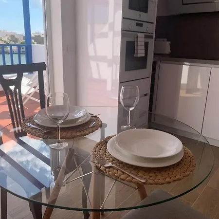 Casa Del Charco 2,1 Ferienhaus *